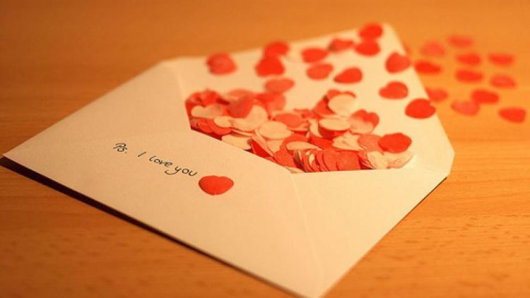 10. Sepucuk Surat Cinta Sedih Untuk Kekasih